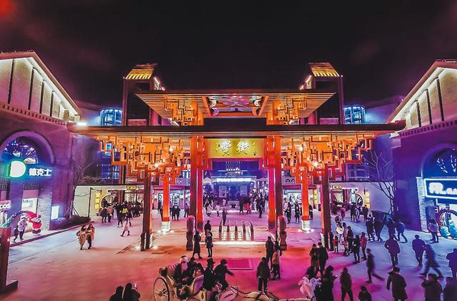 一线多游，夜行日游，移步换景…游玩休息两不误 铁旅深融让“诗和远方”触手可及