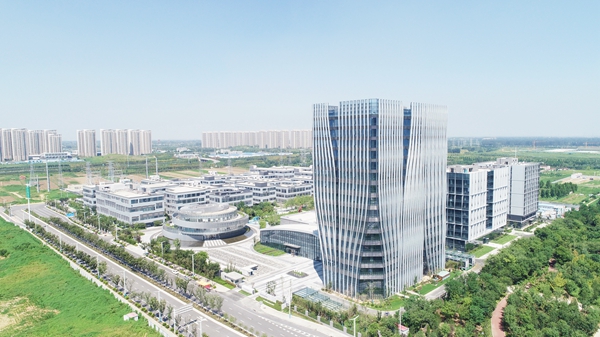 打造航空产业新高地