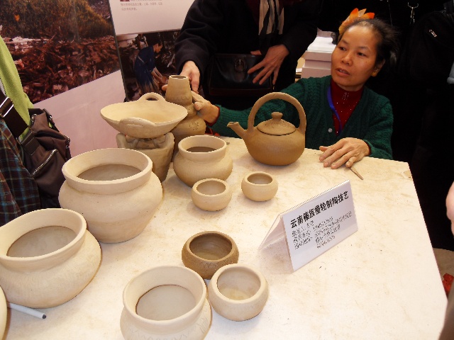 科普展馆里感受“非遗”技艺