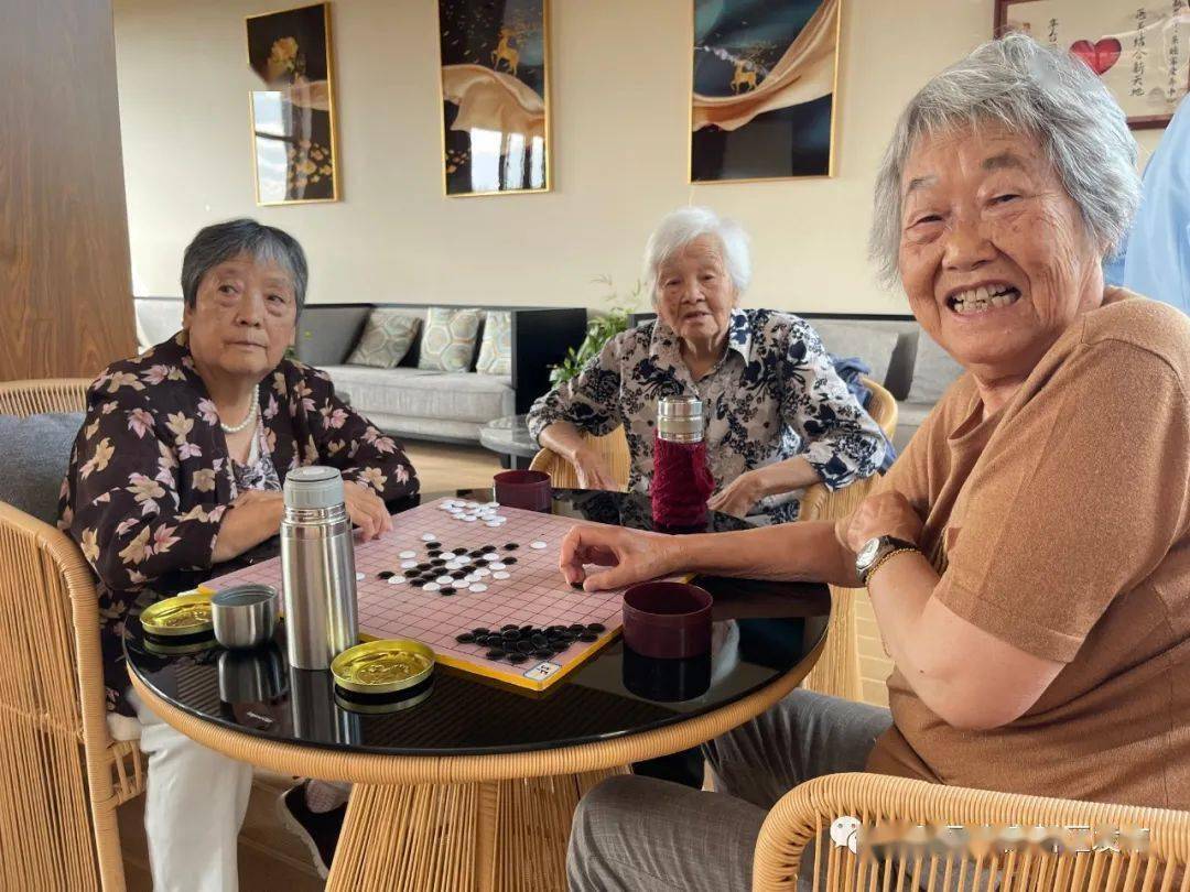 让更多农村老年人享受幸福晚年生活