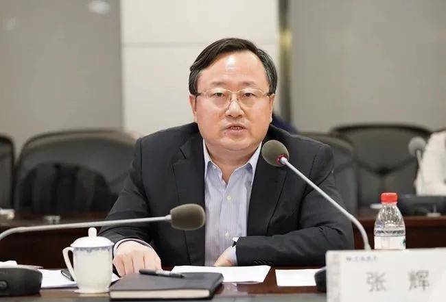 建行人事变动, 迎“70”后新副行长,王兵兼任董秘