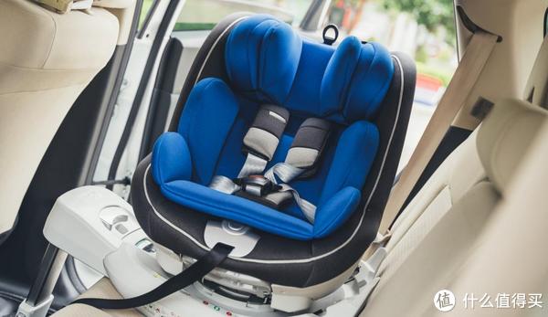 儿童安全坐垫不能代替安全座椅