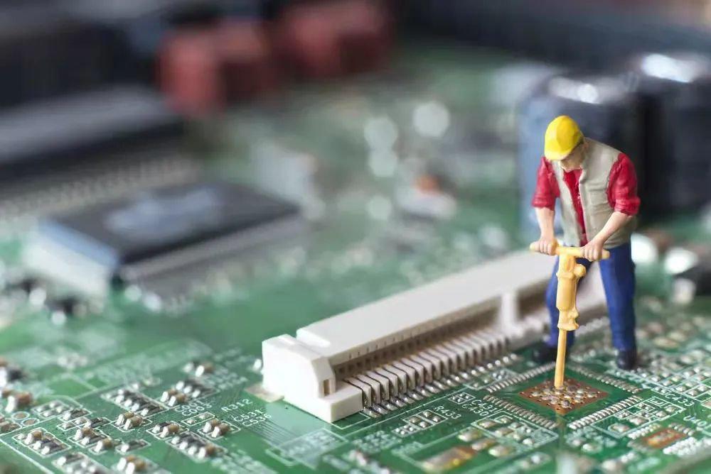 半导体领域“小巨人”今日申购,卖数据线起家的绿联今日上市 | 打新早知道