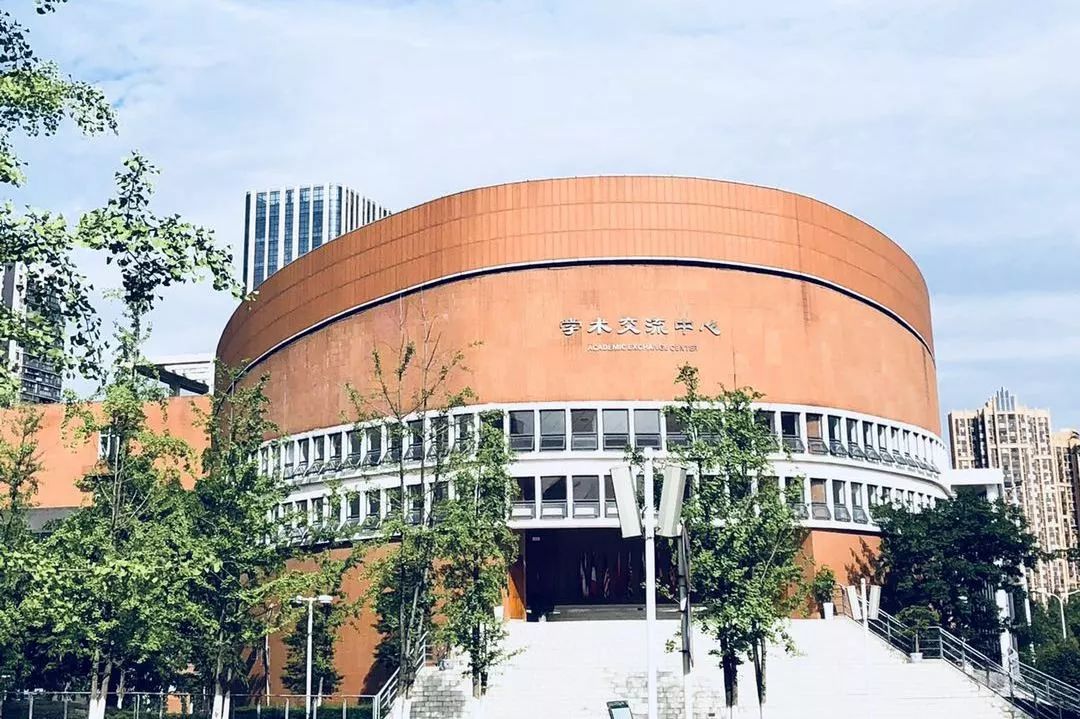 走基层·看民生 成都外国语德阳校区高中部2025年寒假社会实践活动