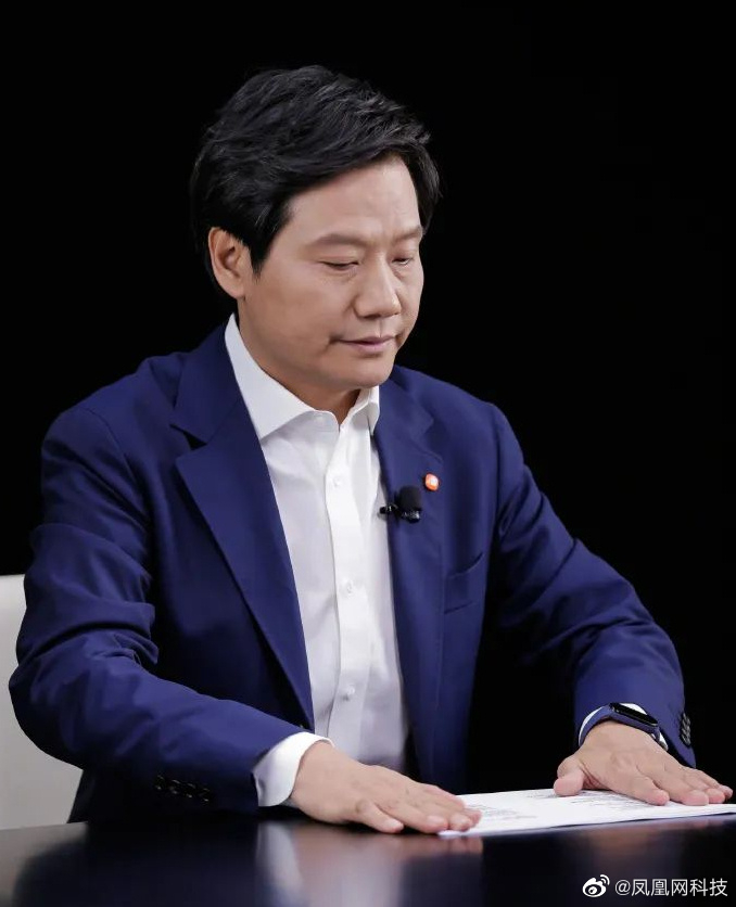 百万年薪高管接连离职，芒果超媒股东户数降近三成，股价震荡